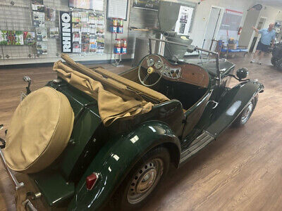 MG-TD-Cabriolet-1953-Green-Tan-81396-9