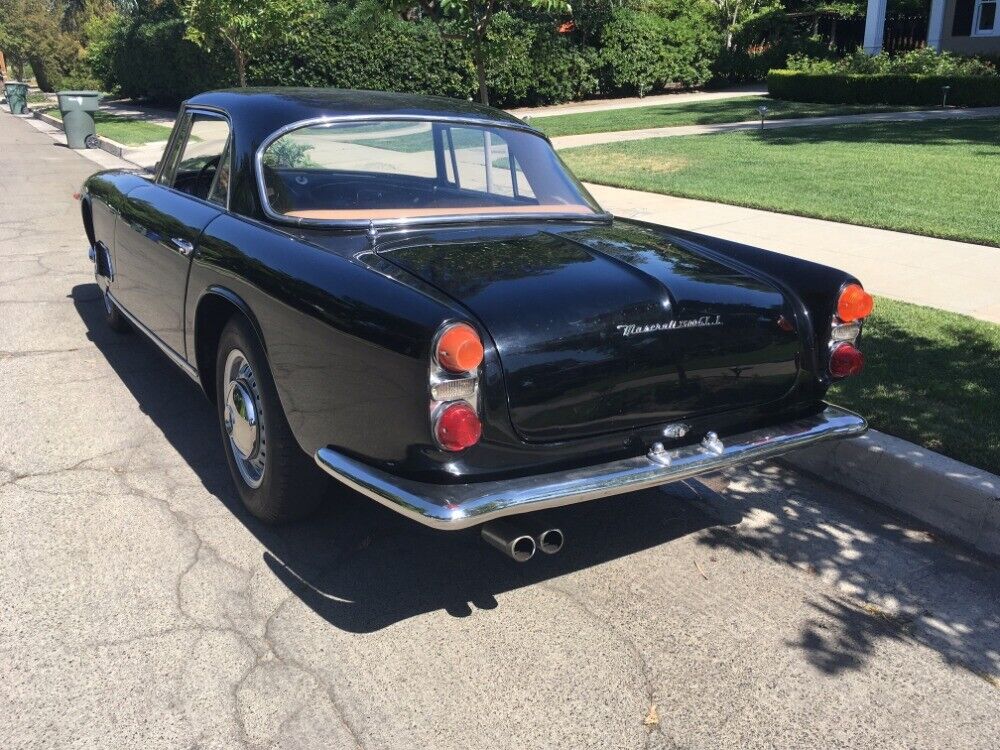 Maserati-3500GTI-1964-Black-Tan-0-4