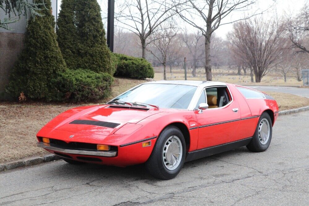 Maserati-Bora-1974-Red-Red-0-2