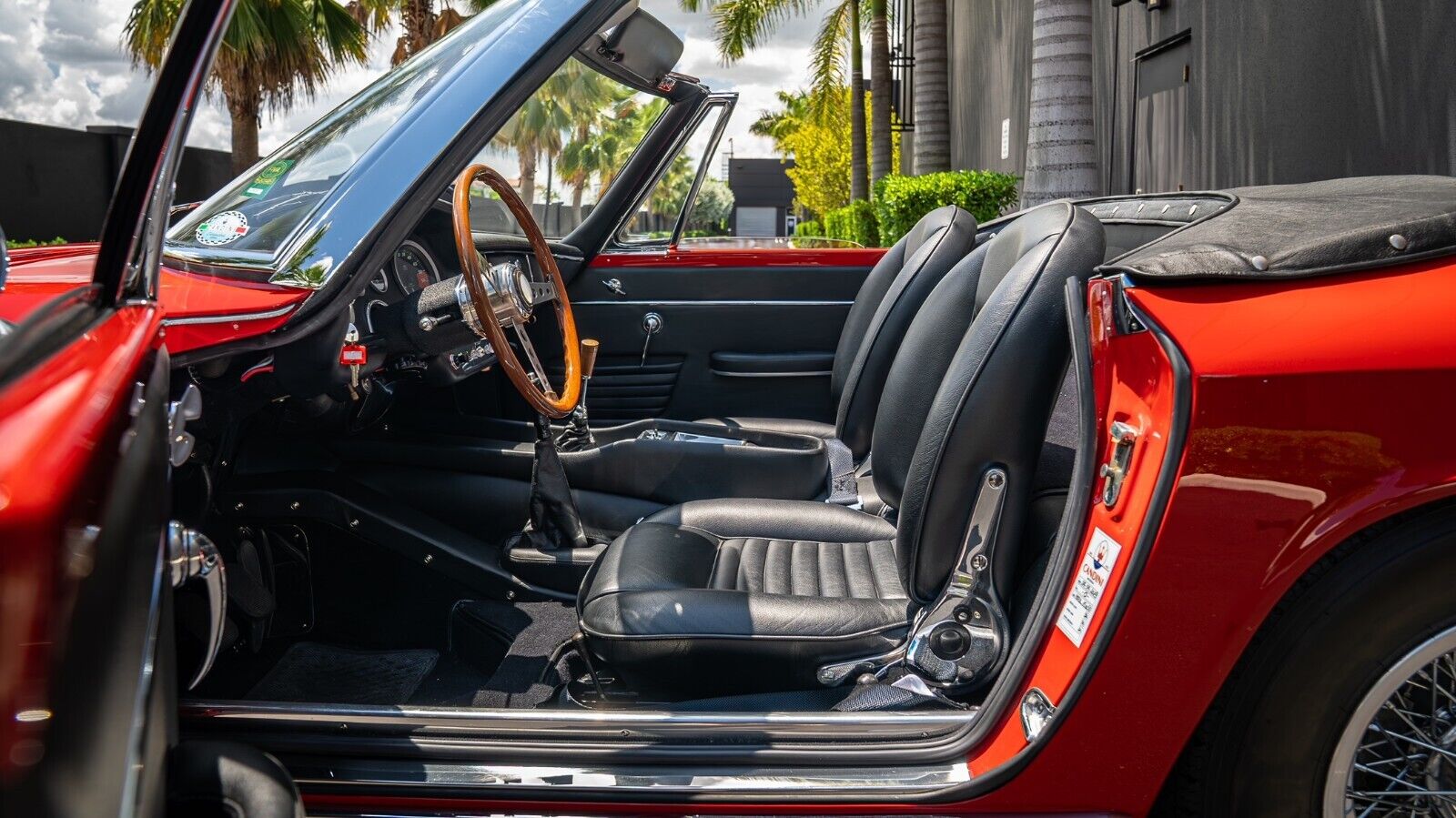 Maserati-Mistral-4000-Coupe-Cabriolet-1967-Red-Black-0-16