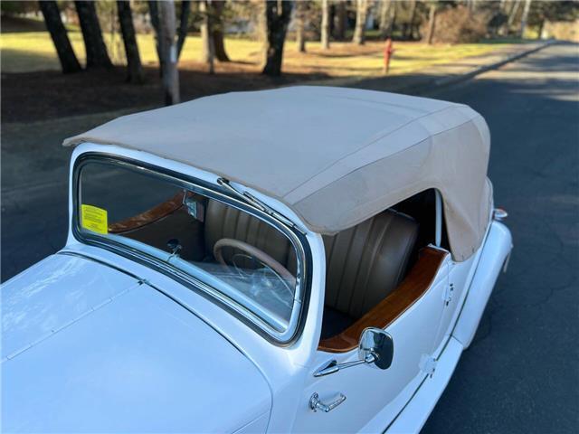 Mercedes-Benz-170-Cabriolet-1939-White-Beige-198-17