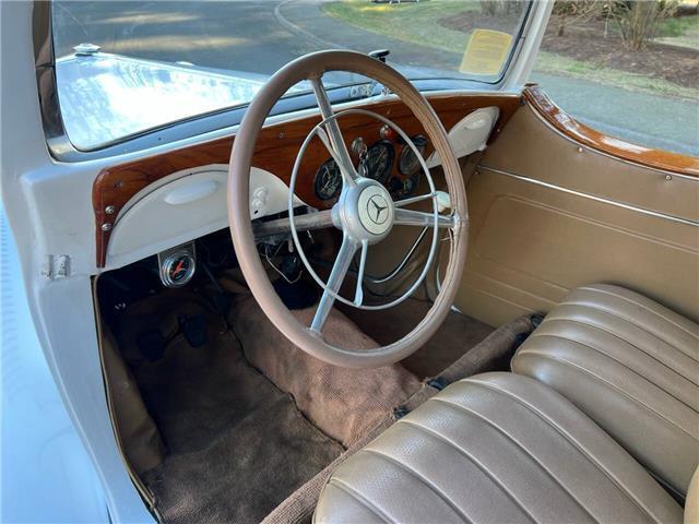 Mercedes-Benz-170-Cabriolet-1939-White-Beige-198-24