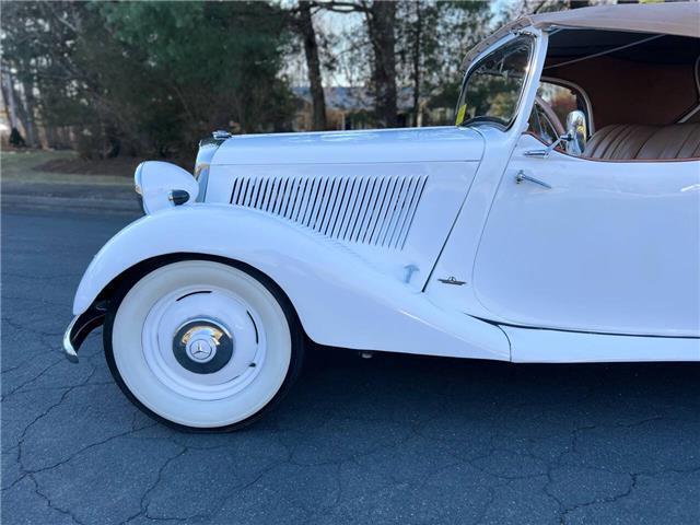 Mercedes-Benz-170-Cabriolet-1939-White-Beige-198-4