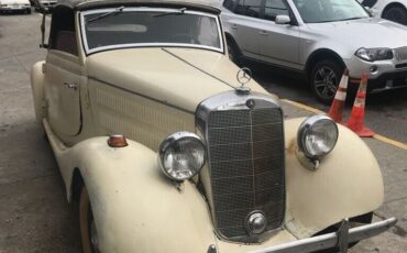 Mercedes-Benz-170S-1938-Ivory-Red-0-1