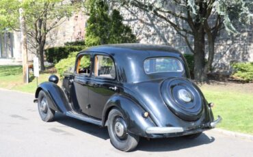 Mercedes-Benz-170V-Berline-1950-Black-Gray-0-5