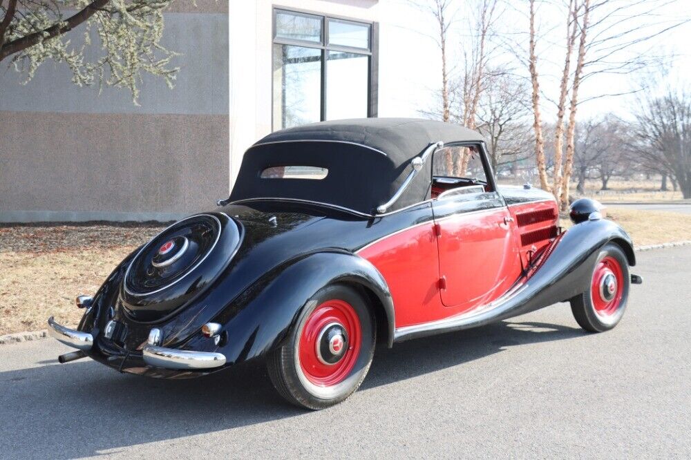 Mercedes-Benz-170V-Cabriolet-1939-Black-Red-0-4