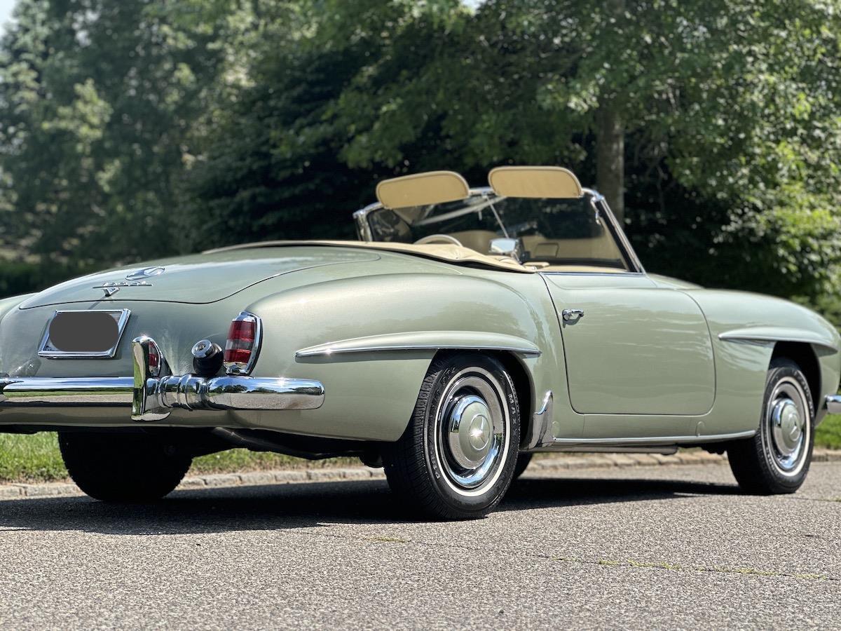 Mercedes-Benz-190-Series-Cabriolet-1960-Green-Tan-100127-25