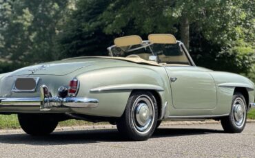 Mercedes-Benz-190-Series-Cabriolet-1960-Green-Tan-100127-25