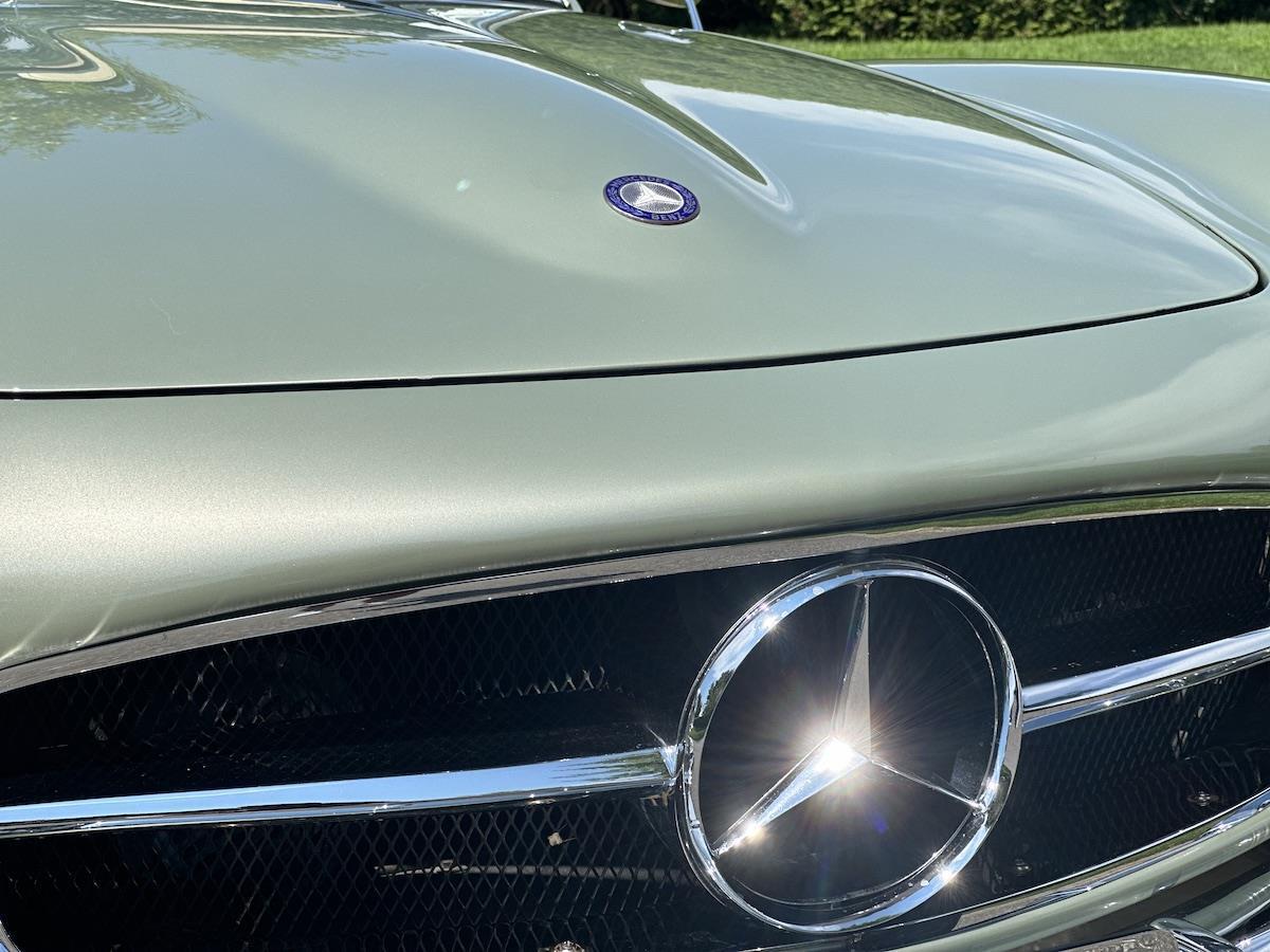 Mercedes-Benz-190-Series-Cabriolet-1960-Green-Tan-100127-28