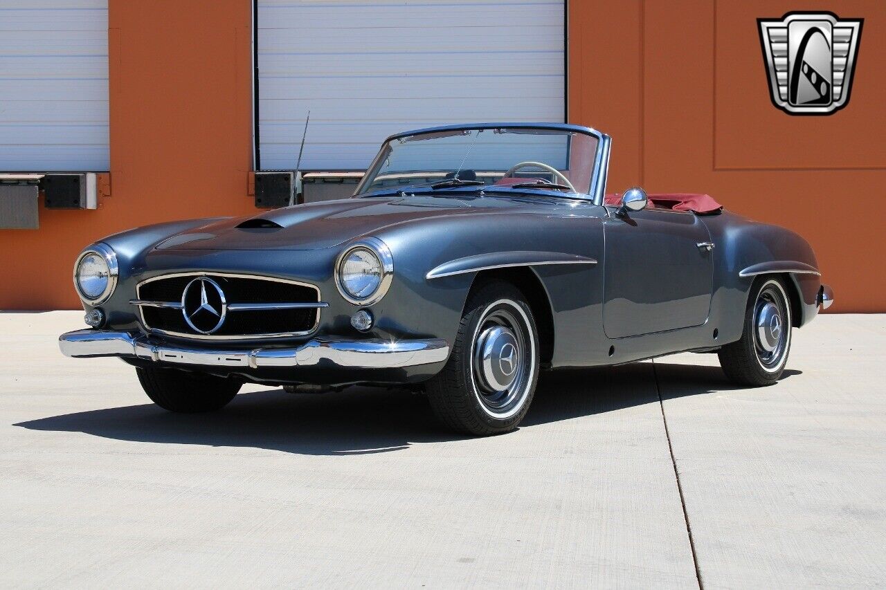 Mercedes-Benz-190-Series-Cabriolet-1961-Gray-Red-146272-3