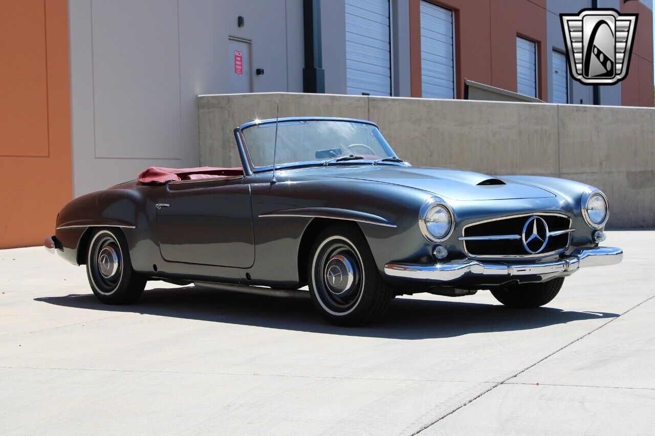 Mercedes-Benz-190-Series-Cabriolet-1961-Gray-Red-146272-5