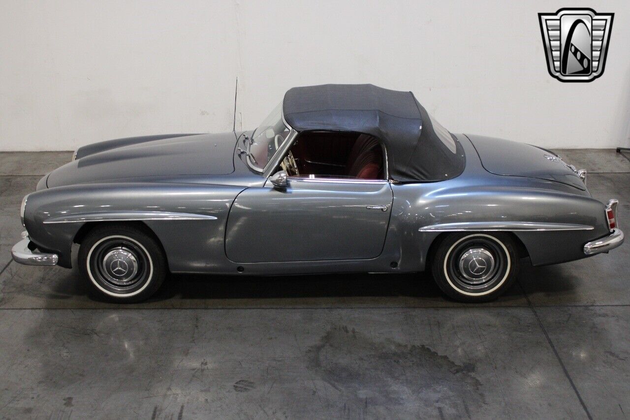 Mercedes-Benz-190-Series-Cabriolet-1961-Gray-Red-146272-9