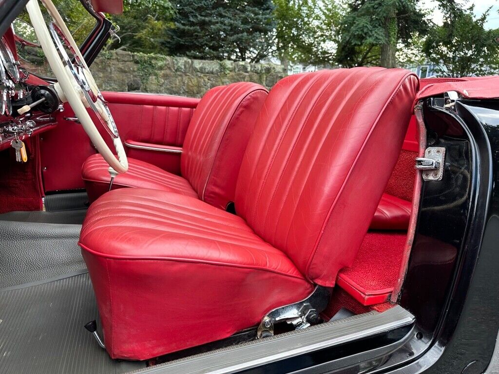 Mercedes-Benz-190-Series-Cabriolet-1962-Black-Red-38003-13