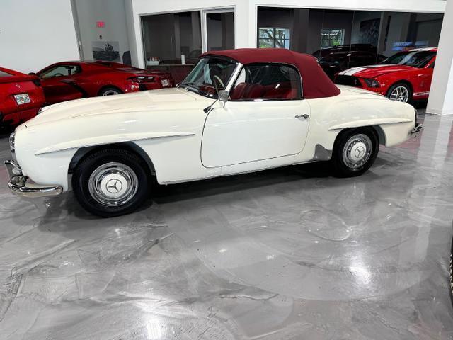 Mercedes-Benz-190-Series-Cabriolet-1962-White-Red-3021-3