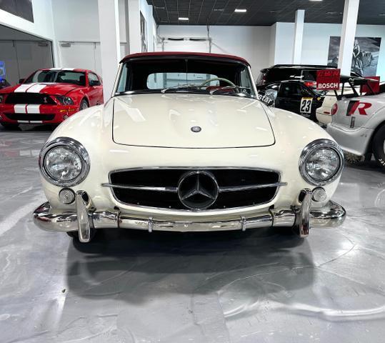 Mercedes-Benz-190-Series-Cabriolet-1962-White-Red-3021-36