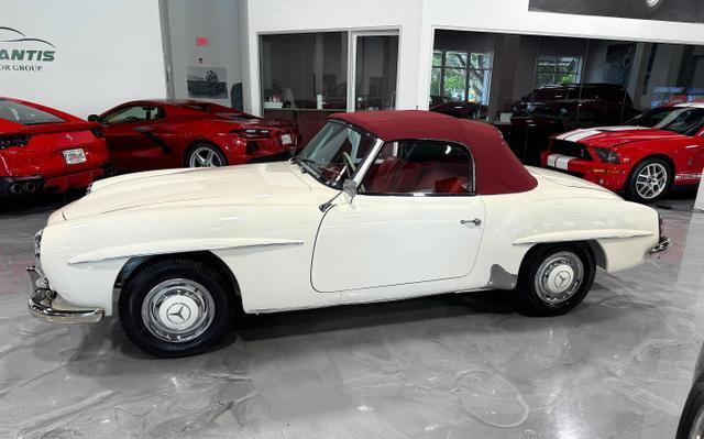 Mercedes-Benz-190-Series-Cabriolet-1962-White-Red-3021-4