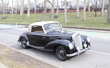 Mercedes-Benz-200-Series-1951-Black-Tan-0-3