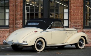 Mercedes-Benz-200-Series-1952-Ivory-Red-0-6