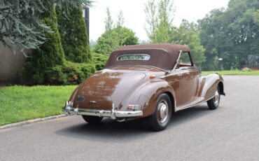 Mercedes-Benz-200-Series-1954-Brown-Tan-0-4