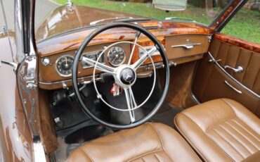 Mercedes-Benz-200-Series-1954-Brown-Tan-0-7