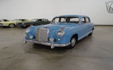 Mercedes-Benz-200-Series-1959-Blue-Blue-132930-2