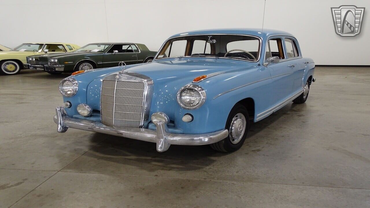 Mercedes-Benz-200-Series-1959-Blue-Blue-132930-3