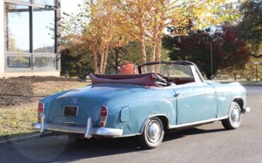 Mercedes-Benz-200-Series-1959-Blue-Burgundy-0-4