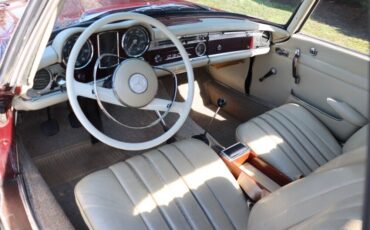 Mercedes-Benz-200-Series-1964-Burgundy-Tan-0-6