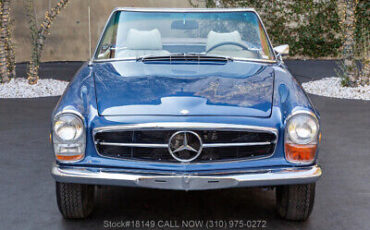 Mercedes-Benz-200-Series-1969-Blue-Other-Color-0-1