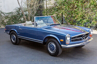 Mercedes-Benz-200-Series-1969-Blue-Other-Color-0-2