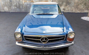 Mercedes-Benz-200-Series-1969-Blue-Other-Color-0-8