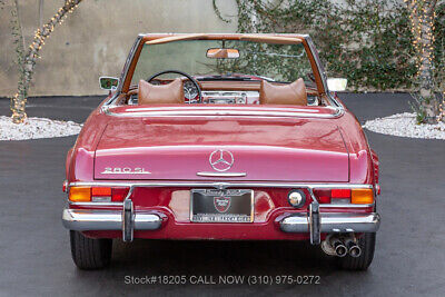 Mercedes-Benz-200-Series-1970-Red-Other-Color-0-5