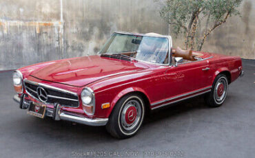 Mercedes-Benz-200-Series-1970-Red-Other-Color-0-7