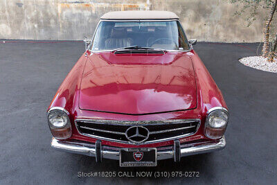 Mercedes-Benz-200-Series-1970-Red-Other-Color-0-8