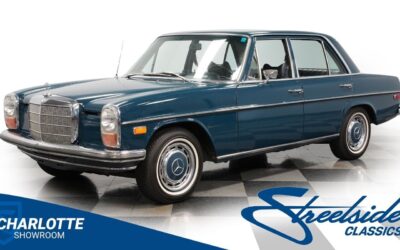 Mercedes-Benz 200-Series 1970 à vendre