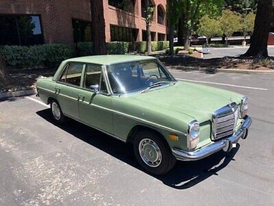 Mercedes-Benz 200-Series 1973 à vendre