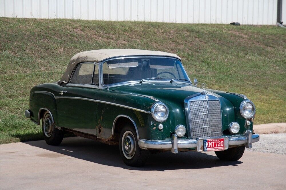 Mercedes-Benz 220S Ponton Cabriolet  1957