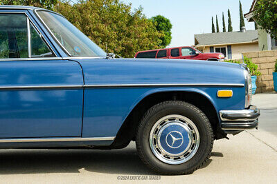 Mercedes-Benz-250-Berline-1969-Blue-Tan-69430-10