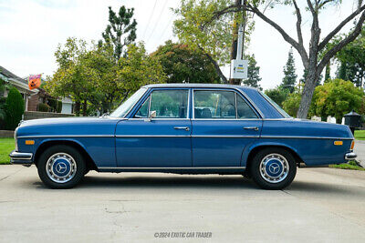 Mercedes-Benz-250-Berline-1969-Blue-Tan-69430-2