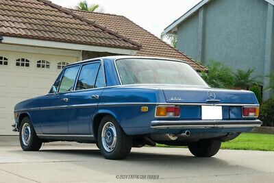 Mercedes-Benz-250-Berline-1969-Blue-Tan-69430-5