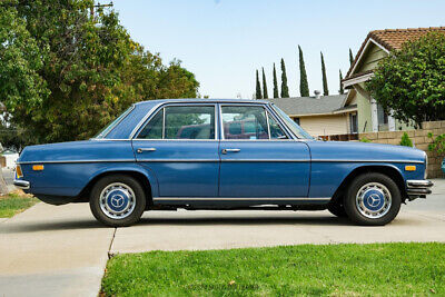 Mercedes-Benz-250-Berline-1969-Blue-Tan-69430-8