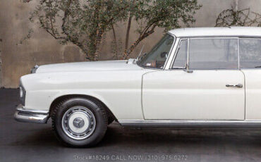 Mercedes-Benz-250SE-1967-White-Other-Color-0-11