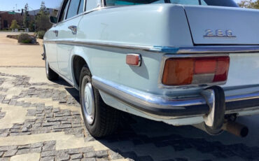 Mercedes-Benz-280-Berline-1973-Blue-Blue-75012-11