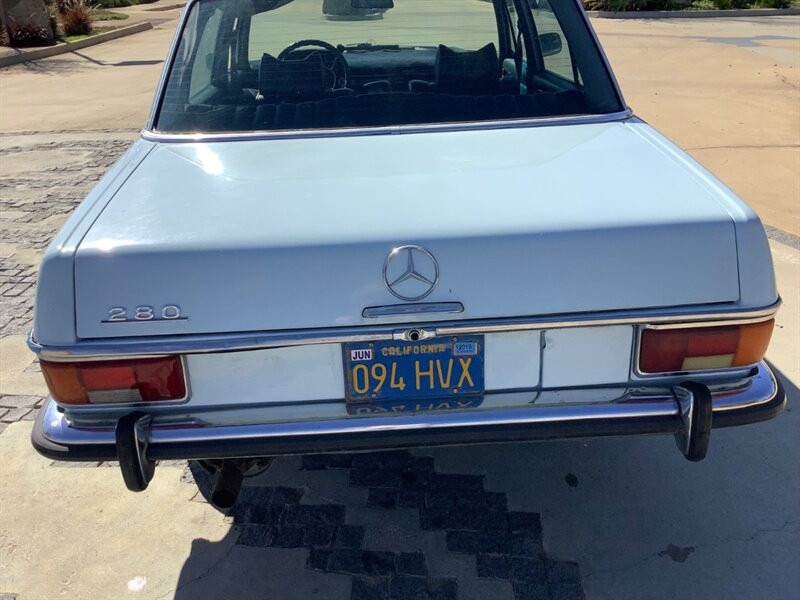 Mercedes-Benz-280-Berline-1973-Blue-Blue-75012-14