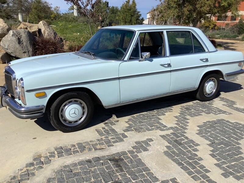 Mercedes-Benz-280-Berline-1973-Blue-Blue-75012-4