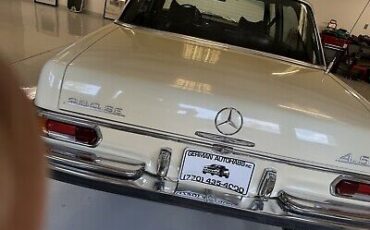 Mercedes-Benz-280SE-1972-Brown-164958-4