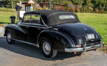 Mercedes-Benz-300-Series-1953-Black-Tan-0-5