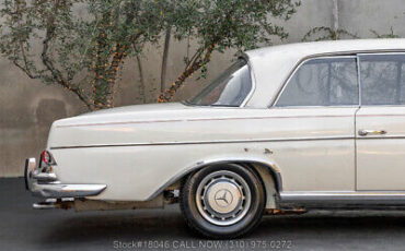 Mercedes-Benz-300-Series-1964-Gold-Other-Color-0-10