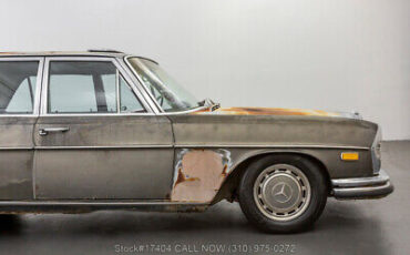 Mercedes-Benz-300-Series-1969-Gray-Other-Color-0-9