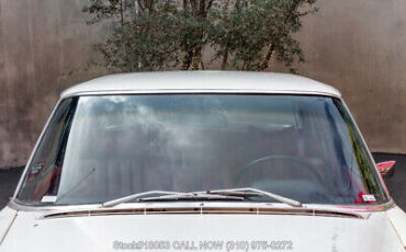 Mercedes-Benz-300-Series-1970-White-Other-Color-0-8